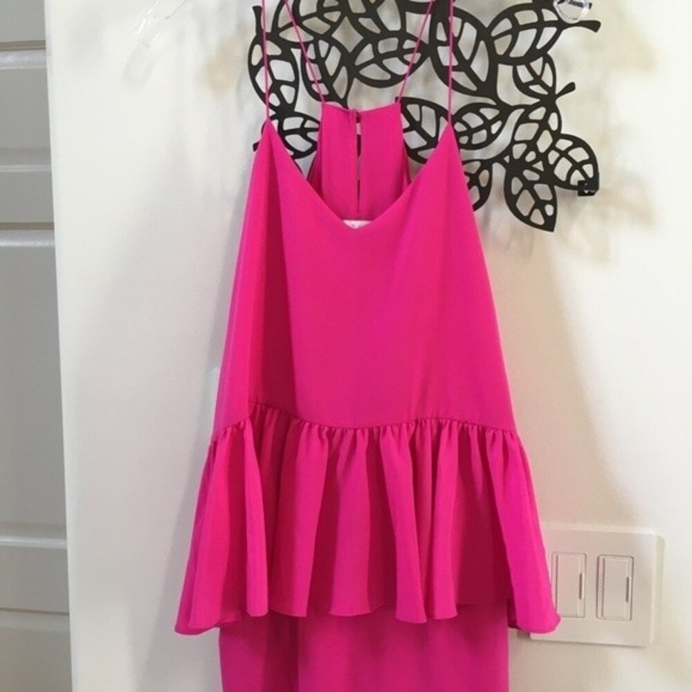 1.STATE Ruffled Hot Pink Midi Dress S - Picture 5 of 10